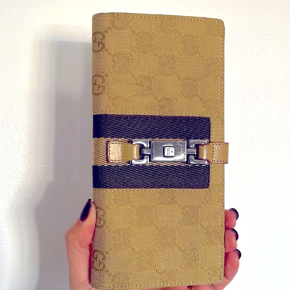 Authentic!! Gucci Web Long Bifold Wallet - Picture 2 of 12
